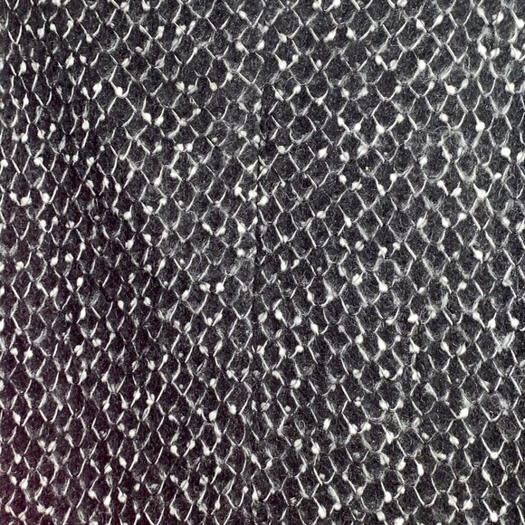 Chanel iconic Matelasse Skirt EUC ✨FIRM✨ - Picture 3 of 6